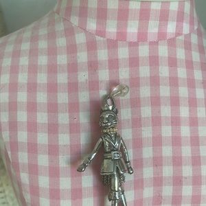 Brighton cat for necklace